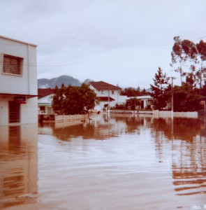 1983 - Curva frente a atual Lanchonete Catafesta. 